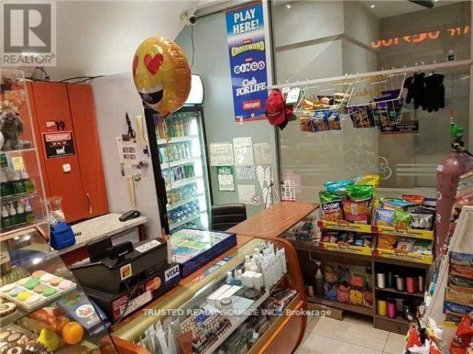 19 - 384 YONGE STREET, Toronto (Bay Street Corridor), Ontario, M5B1S8