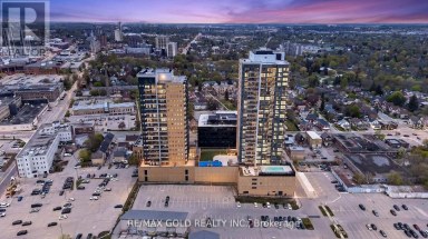 1010 - 104 GARMENT STREET Kitchener Ontario photo 3