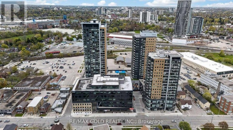 1010 - 104 GARMENT STREET, Kitchener, Ontario, N2G0C8