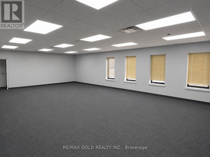 680 INDUSTRIAL ROAD E, London East (East F), Ontario, N5V1V1