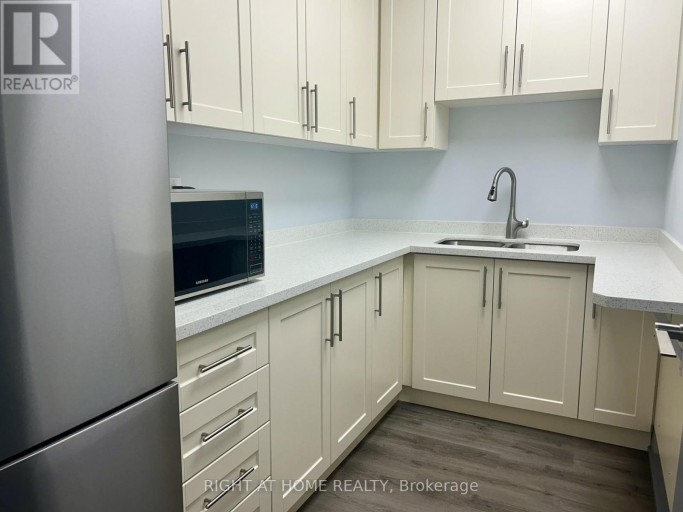 203 - 2750 14TH AVENUE, Markham (Milliken Mills West), Ontario, L3R0B6
