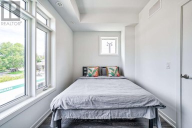 27 SPRUCE PINES CRESCENT Toronto (Victoria Village) Ontario photo 6