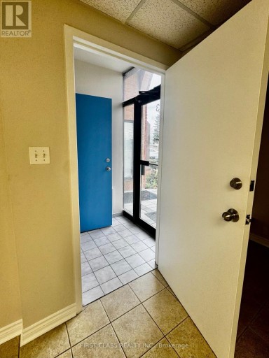3A - 400 CREDITSTONE ROAD W, Vaughan (Concord), Ontario, L4K3Z3