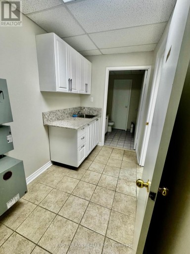 3A - 400 CREDITSTONE ROAD W, Vaughan (Concord), Ontario, L4K3Z3