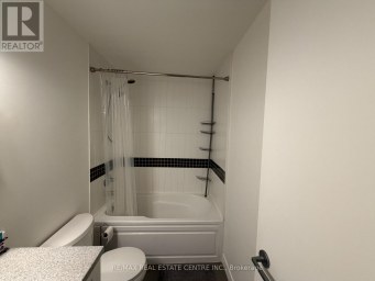 933 - 165 LEGION ROAD N Toronto (Mimico) Ontario photo 19