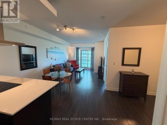 933 - 165 LEGION ROAD N Toronto (Mimico) Ontario photo 21