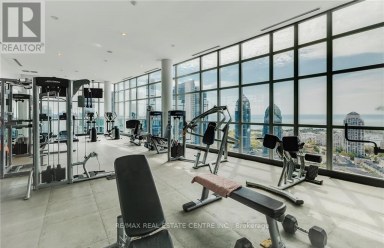 933 - 165 LEGION ROAD N Toronto (Mimico) Ontario photo 4