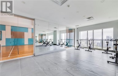 933 - 165 LEGION ROAD N Toronto (Mimico) Ontario photo 5
