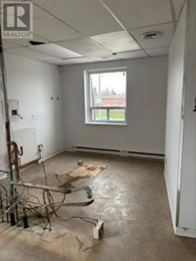 201 - 2760 VICTORIA PARK AVENUE, Toronto (Pleasant View), Ontario, M2J4A8