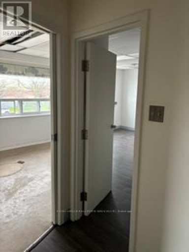201 - 2760 VICTORIA PARK AVENUE, Toronto (Pleasant View), Ontario, M2J4A8