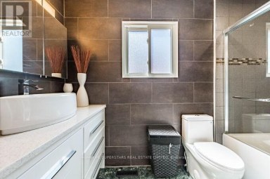 18 PLUTO DRIVE Brampton (Madoc) Ontario photo 32