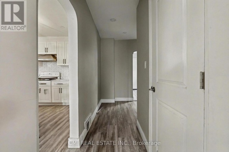 122 MONTROSE STREET, Windsor, Ontario, N8X1A3