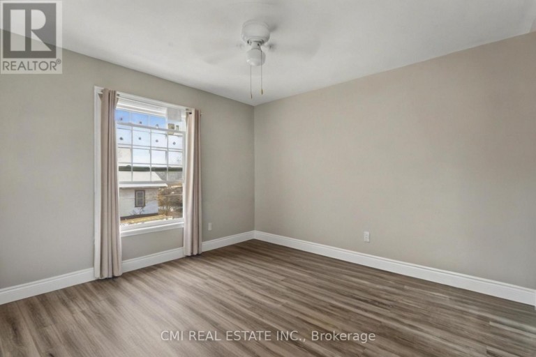 122 MONTROSE STREET, Windsor, Ontario, N8X1A3