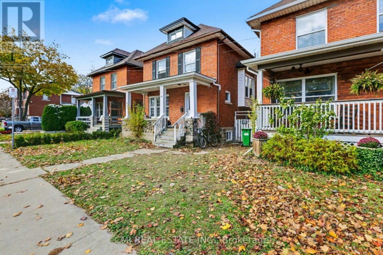 122 MONTROSE STREET, Windsor, Ontario, N8X1A3