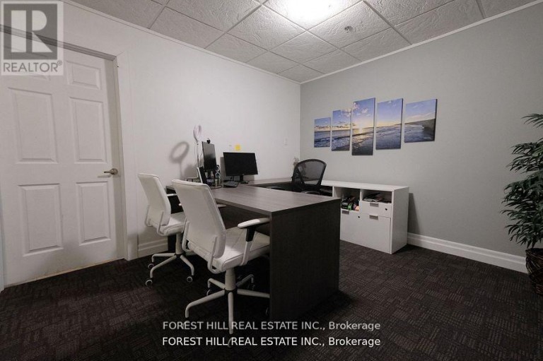 5 - 1211 GORHAM STREET, Newmarket (Gorham-College Manor), Ontario, L3Y8Y3
