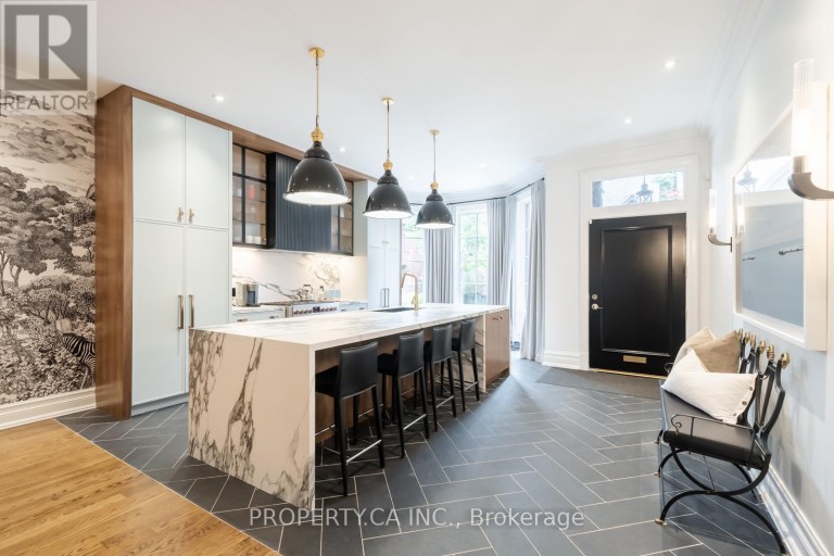 43 BERNARD AVENUE, Toronto (Annex), Ontario, M5R1R3