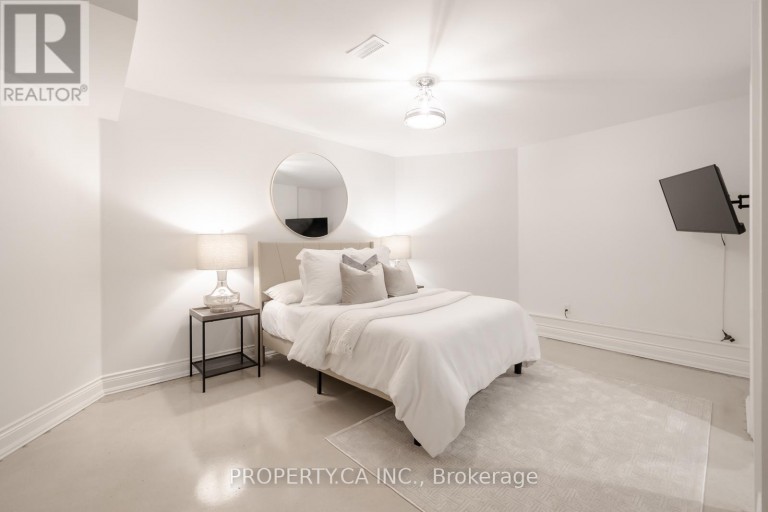 43 BERNARD AVENUE, Toronto (Annex), Ontario, M5R1R3