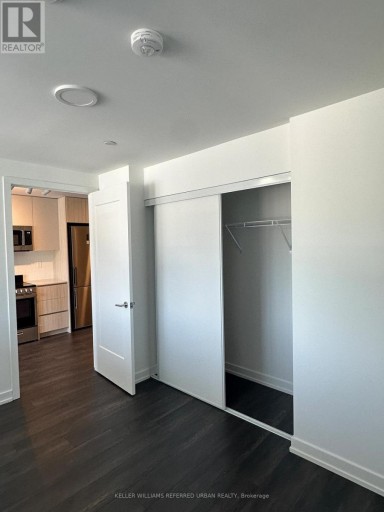 106 - 801 THE QUEENSWAY, Toronto (Stonegate-Queensway), Ontario, M8Z1N4