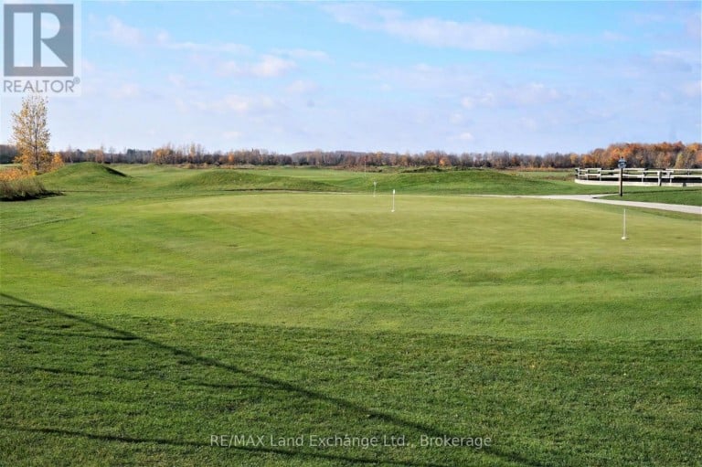 102 EAGLE COURT, Saugeen Shores, Ontario, N0H2C3