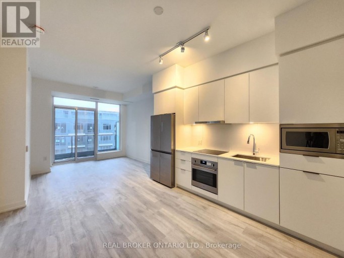 N625 - 7 GOLDEN LION HEIGHTS, Toronto (Newtonbrook East), Ontario, M2M4E7