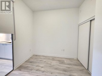 N625 - 7 GOLDEN LION HEIGHTS Toronto (Newtonbrook East) Ontario photo 11