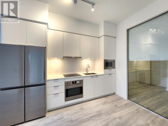 N625 - 7 GOLDEN LION HEIGHTS, Toronto (Newtonbrook East), Ontario, M2M4E7
