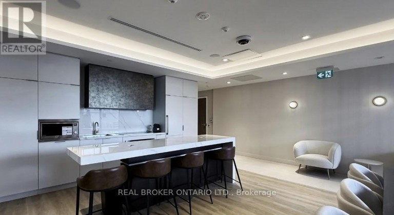 N625 - 7 GOLDEN LION HEIGHTS, Toronto (Newtonbrook East), Ontario, M2M4E7