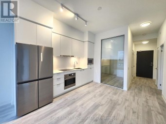 N625 - 7 GOLDEN LION HEIGHTS Toronto (Newtonbrook East) Ontario photo 3