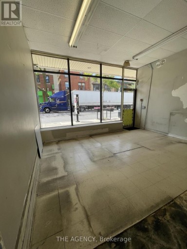 2936 DUNDAS STREET W, Toronto (Junction Area), Ontario, M6P1Y8