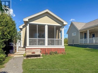 27 - 13 BUTTERNUT LANE Prince Edward County (Athol Ward) Ontario photo 2