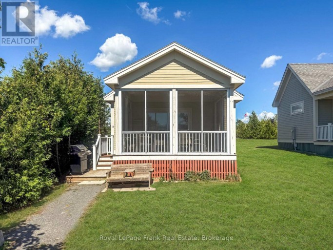 27 - 13 BUTTERNUT LANE, Prince Edward County (Athol Ward), Ontario, K0K1P0