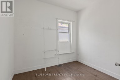 208 MAITLAND STREET London East (East K) Ontario photo 12