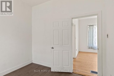 208 MAITLAND STREET London East (East K) Ontario photo 13