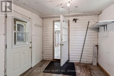 208 MAITLAND STREET London East (East K) Ontario photo 22