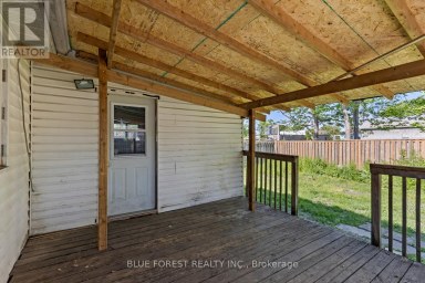 208 MAITLAND STREET London East (East K) Ontario photo 25