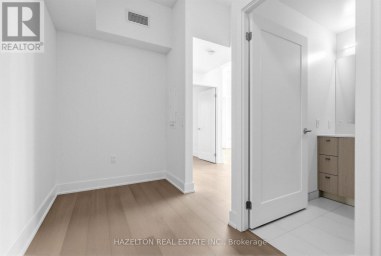 602 - 8 MANOR ROAD W Toronto (Yonge-Eglinton) Ontario photo 11