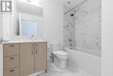 602 - 8 MANOR ROAD W Toronto (Yonge-Eglinton) Ontario photo 8