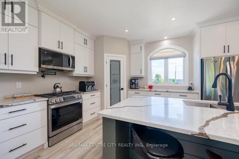 22273 PRATT SIDING ROAD, Southwest Middlesex (Glencoe), Ontario, N0L1M0