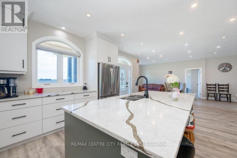 22273 PRATT SIDING ROAD, Southwest Middlesex (Glencoe), Ontario, N0L1M0