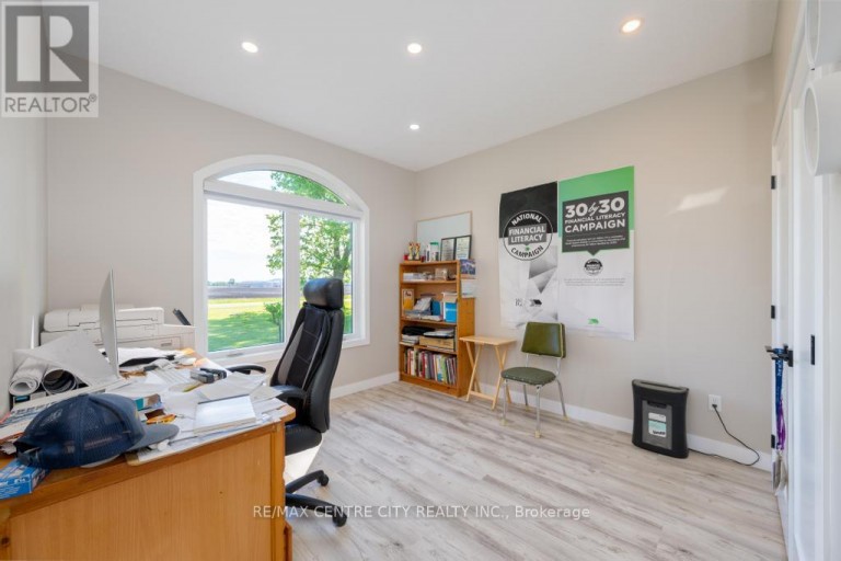 22273 PRATT SIDING ROAD, Southwest Middlesex (Glencoe), Ontario, N0L1M0