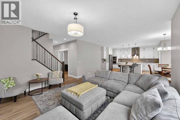 109 Kinniburgh Cove, Chestermere, Alberta, T1X0Y6