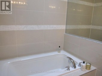 18B ALGOMA STREET Toronto (Mimico) Ontario photo 32