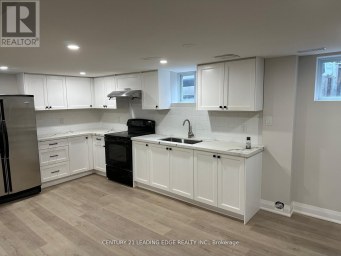 BSMT - 36 VERNON ROAD Toronto (Wexford-Maryvale) Ontario photo 2