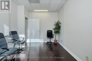 800 - 920 YONGE STREET Toronto (Annex) Ontario photo 13