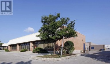 12 - 5716 COOPERS AVENUE Mississauga (Gateway) Ontario photo 1