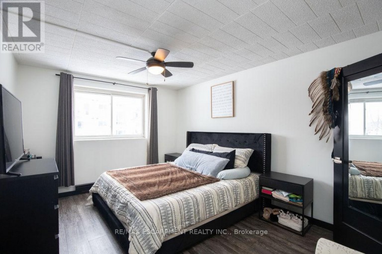 110 - 71 VANIER DRIVE, Kitchener, Ontario, N2C1J4