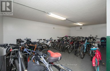 110 - 71 VANIER DRIVE Kitchener Ontario photo 31