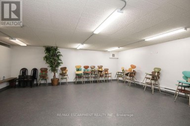 110 - 71 VANIER DRIVE Kitchener Ontario photo 32