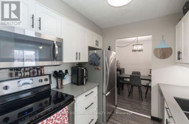 110 - 71 VANIER DRIVE Kitchener Ontario photo 6