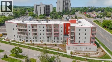 301 WESTMOUNT ROAD W Kitchener Ontario photo 7
